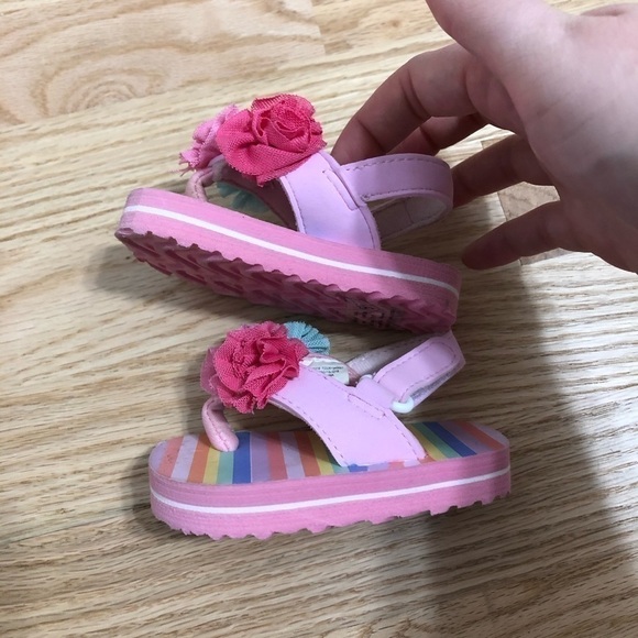Baby Girls Floral Sandals Flip Flops Pink Blue 3 - Picture 2 of 6
